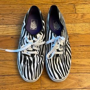 Vans Authentic- Zebra